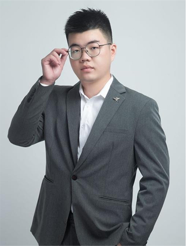 王梓秋